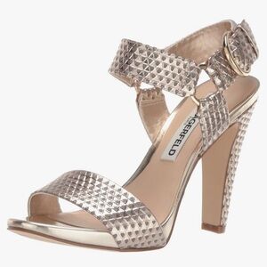 💫HP‼️💫 NWOB KARL LAGERFELD PARIS “Ceione” Sandals, Gold Triangle Metallic, 9.5